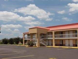 Super 8 By Wyndham Madison/ridgeland Area Madison